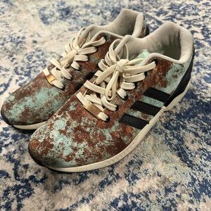 Adidas zx flux practically new.
